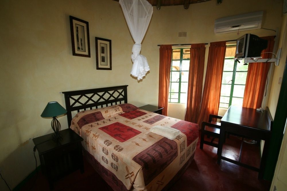 Lesoma Valley Lodge Kasane Zewnętrze zdjęcie